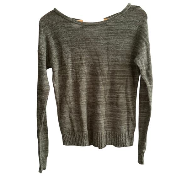 Crisscross V Neck Knit Sweater Olive Green M Chic Layering Cozy Lightweight - Picture 6 of 6